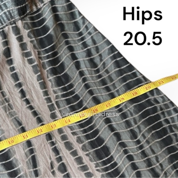 W118 Walter Baker Raquel Long Sleeve Maxi Dress In Green And Cream Print - Picture 10 of 11